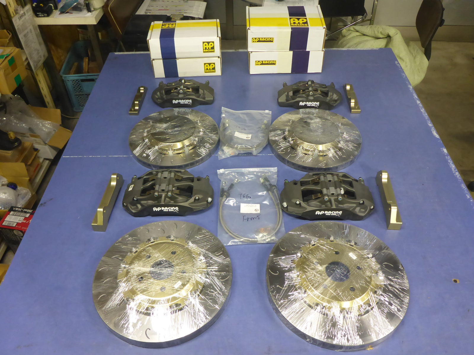 REVOLUTION AP RACING'R 6 POD FRONT BRAKE CP9660 & 4 POD REAR BRAKE KIT CP9440 FRONT AND REAR SET FOR TOYOTA GR YARIS GXPA16 GXPA-APR64-CP9660-9440
