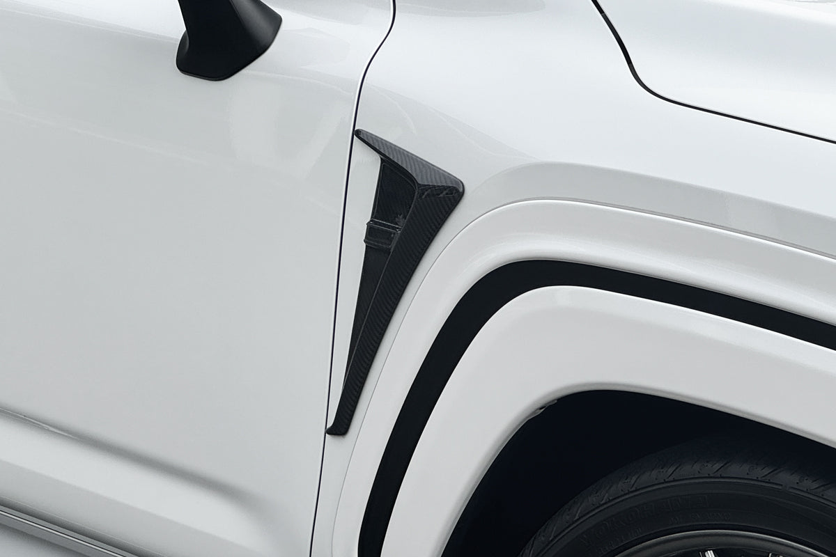 ROJAM FRONT FENDER DUCT CFRP CLEAR PAINTED FOR TOYOTA LAND CRUISER PRADO 300 20-FFDC-LC300