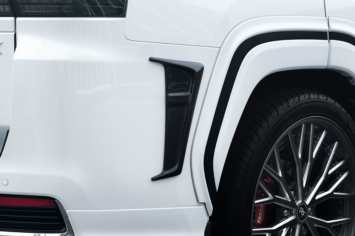 ROJAM REAR BUMPER DUCT CFRP CLEAR PAINTED FOR TOYOTA LAND CRUISER PRADO 300 20-RBDC-LC300