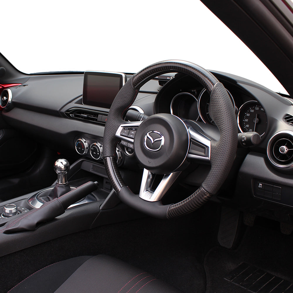 REAL ORIGINAL SERIES GUN GRIP SMALL DIAMETER D SHAPE BLACK CARBON DARK WINE X BLACK EURO STITCH STEERING WHEEL FOR MAZDA ROADSTER RF NDERC  MZC-BKC-DW