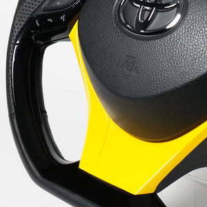 REAL ORIGINAL SERIES SET COMBINATION TYPE + UNDER PAD SET BLACK CARBON STEERING + YELLOW UNDER PAD BLACK EURO STITCH STEERING WHEEL FOR TOYOTA C-HR 10 50  X10-BKC-PBP-YLP