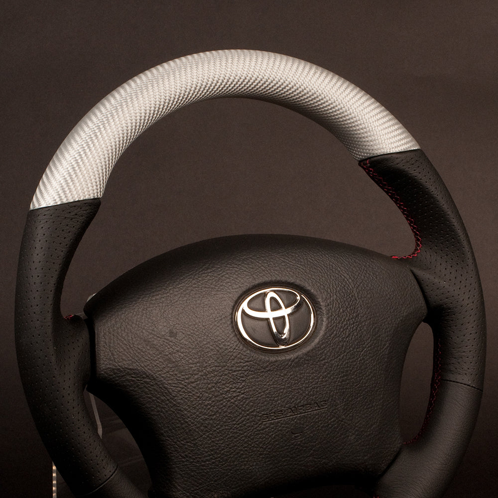 REAL ORIGINAL SERIES C SHAPE MATTE SILVER CARBON UNGLAZED RED X GRAY EURO STITCH STEERING WHEEL FOR TOYOTA CAMRY 30 : KOUKI  H200-SLC-RD