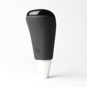 REAL SHIFT KNOB PIANO BLACK FOR TOYOTA AQUA GR SPORT 10 NOT 17-INCH PACKAGE  SKA-PBW