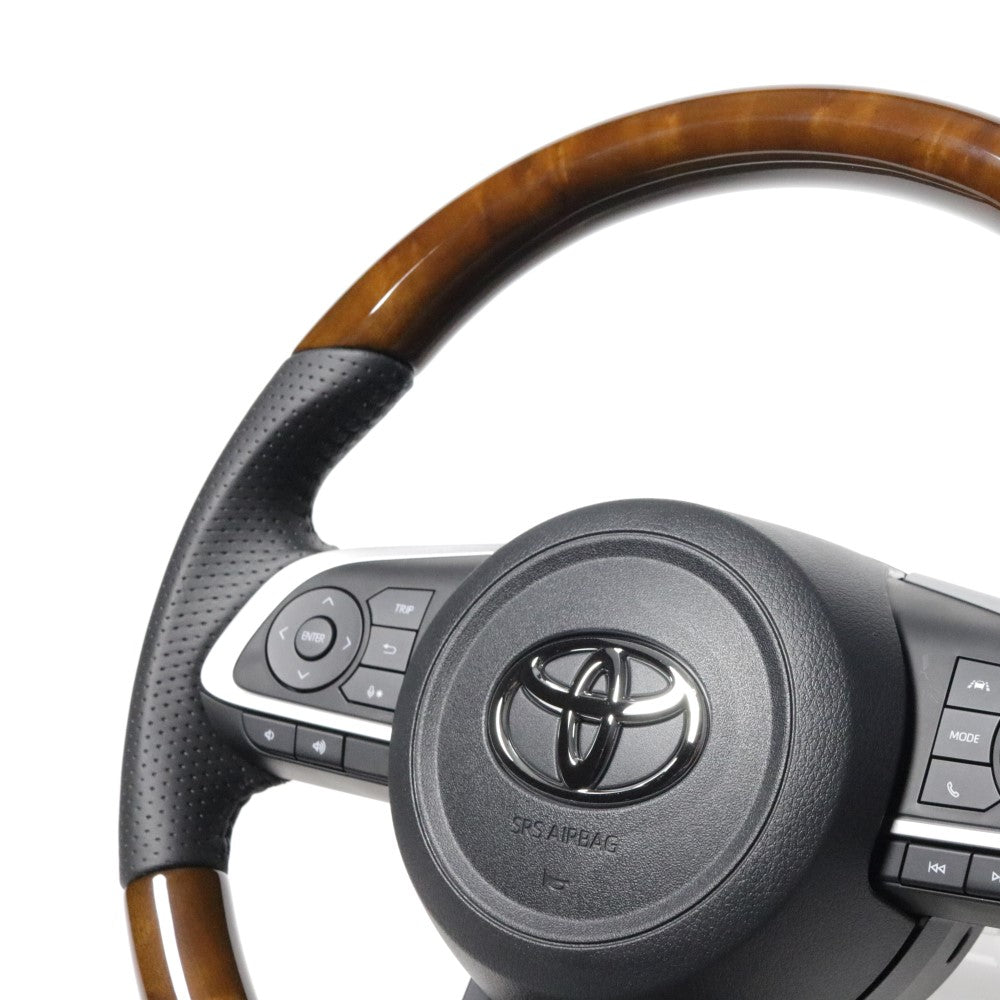 REAL ORIGINAL SERIES SOFT D SHAPE 42 BROWN WOOD BLACK STITCH STEERING WHEEL FOR TOYOTA ROOMY 900 : KOUKI  TYD-42BRW-BK