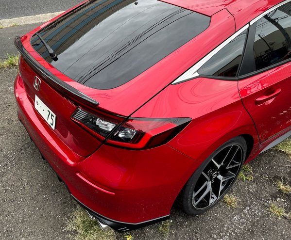 SEEKER FRP REAR SPOILER WHITE PEARL NH883P FOR HONDA CIVIC FL1 16020-FL1-F02-WH