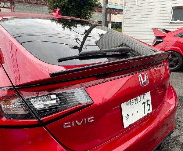 SEEKER FRP REAR SPOILER BLACK PEARL NH731P FOR HONDA CIVIC FL1 16020-FL1-F02-BK