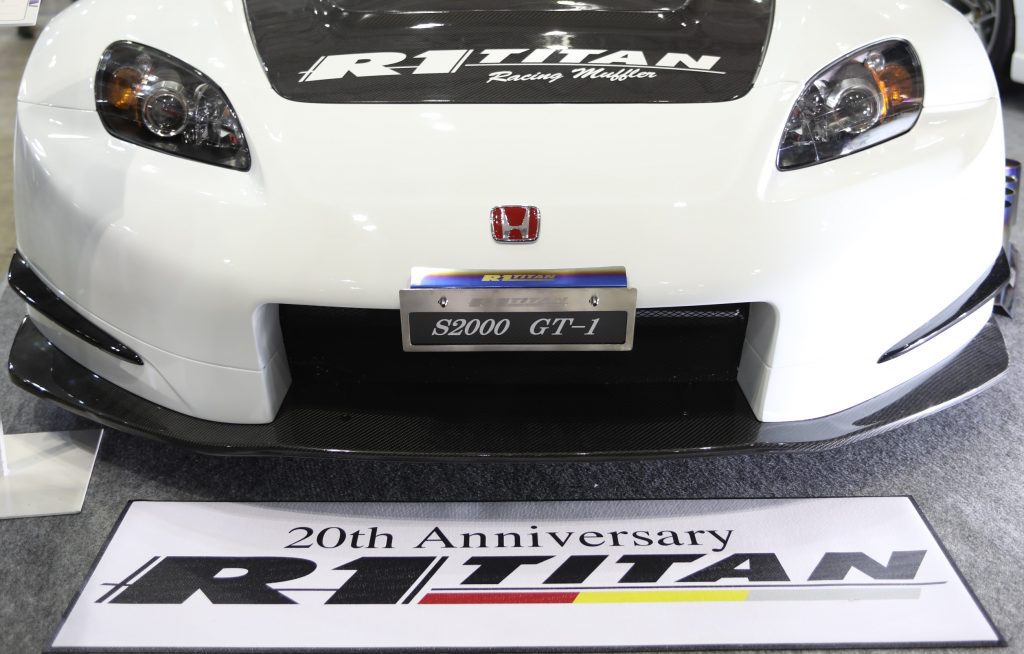 R1 TITAN NUMBER STAY LONG FOR  R1-TITAN-00022