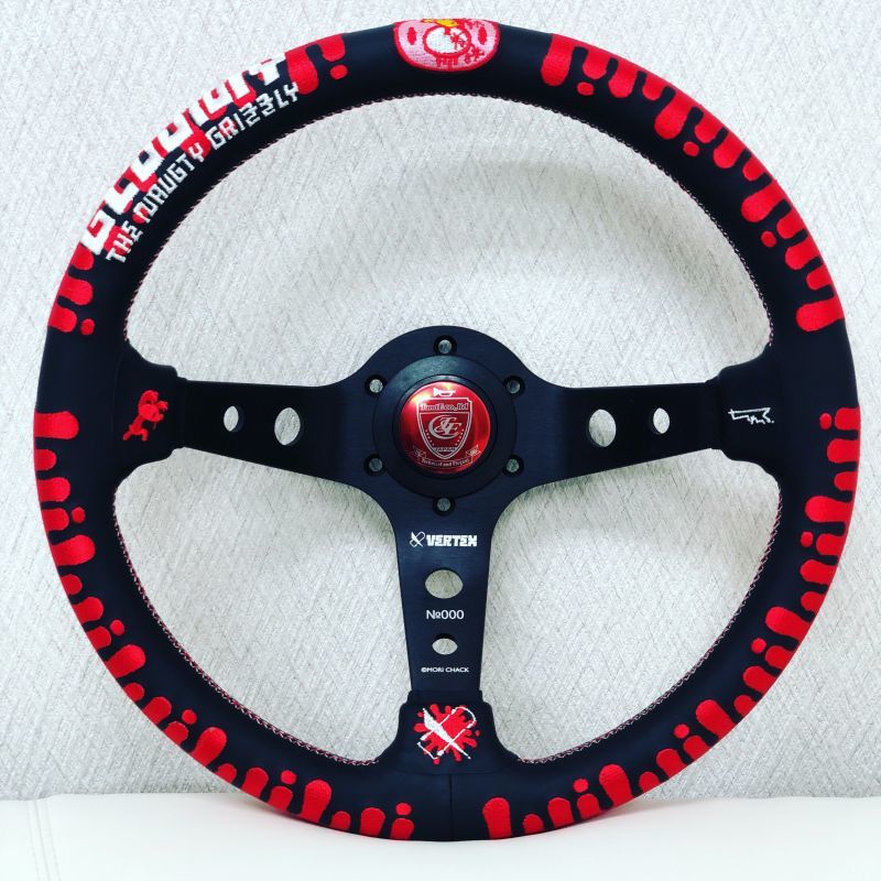 CAR MAKE T&E GLOOMY X VERTEX COLLABORATION STEERING WHEEL GLOOMY COLLABORATION FOR  CARMAKETE-03031
