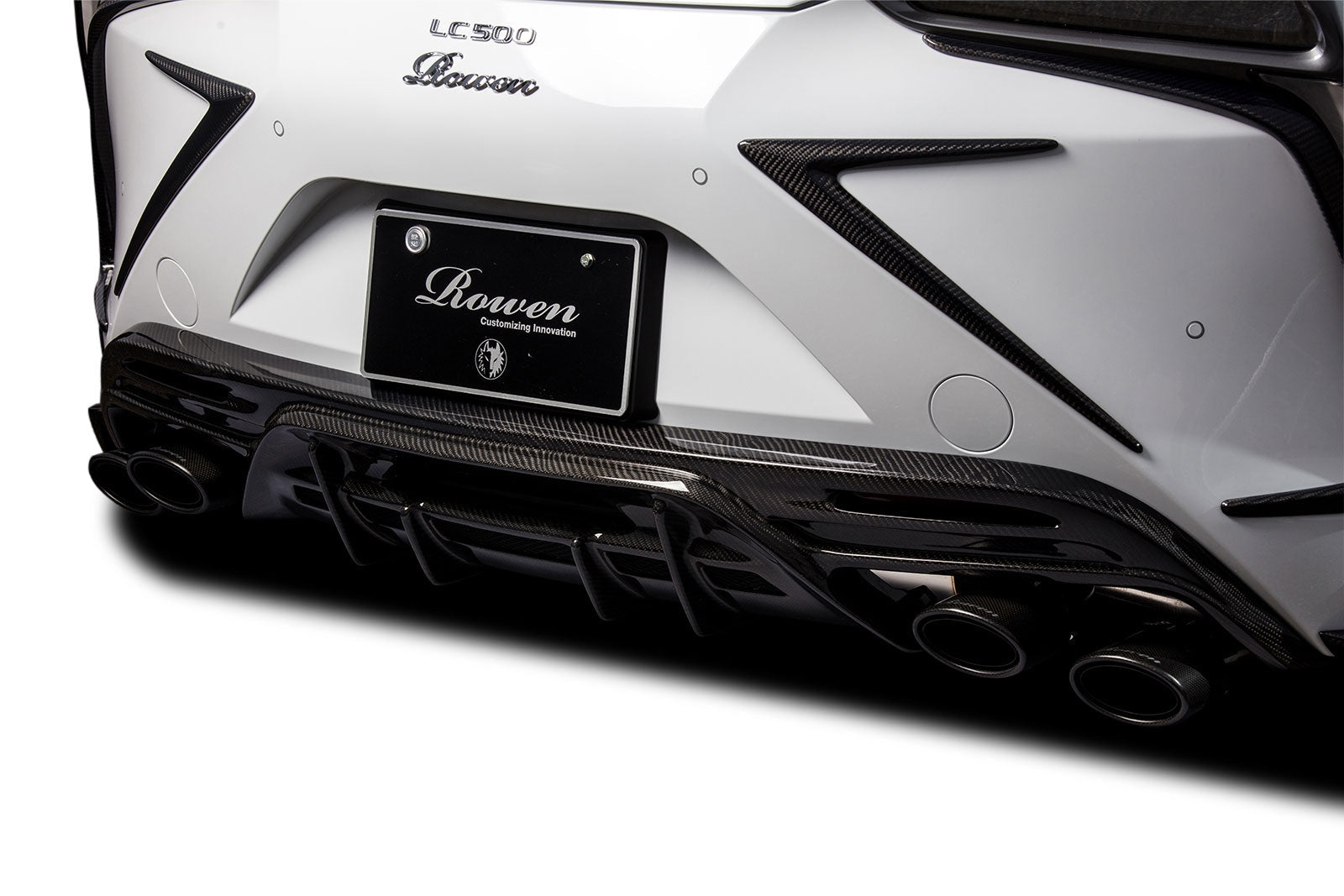 ROWEN EXHAUST MUFFLER CUTTER CARBON TAIL FOR LEXUS LC500 1L007Z30