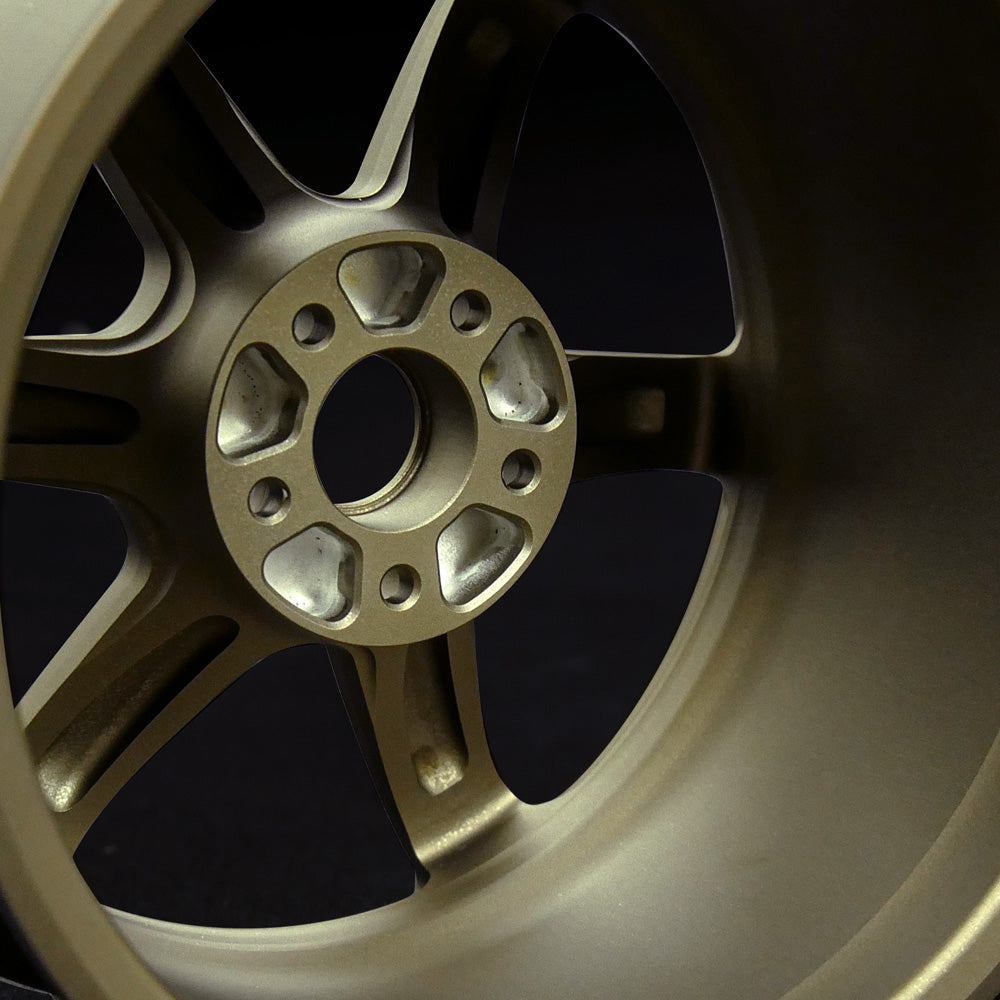 RAYS VOLK RACING TE37SAGA SPLUS 1:4 SCALE MINIATURE 7499000000037