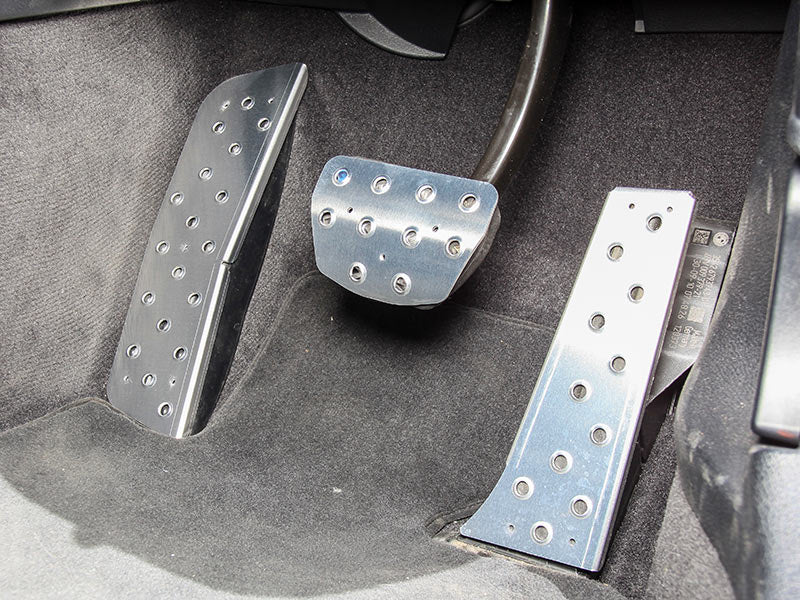 OKUYAMA DRIVER FOOTREST PEDAL SET For BMW X1 VL18 313-750-0