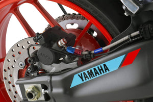 PLOT SWAGE-LINE PRO REAR BRAKE HOSE KIT RED AND BLUE ALUMINUM FITTINGS BLACK SMOKE HOSE FOR YAMAHA MT-09 SAPB369R