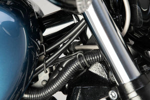 PLOT SWAGE-LINE PRO FRONT BRAKE HOSE KIT MASTER SIDE HOSE ONLY BLACK STAINLESS STEEL FITTINGS BLACK SMOKE HOSE FOR YAMAHA BOLT BOLT R SPEC ABS BTPB381FM