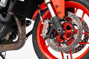 PLOT SWAGE-LINE PRO FRONT BRAKE HOSE KIT BI-PIECE RED AND BLUE ALUMINUM FITTINGS BLACK SMOKE HOSE FOR YAMAHA XSR900GP BREMBO CALIPER SPEC SAPB388FB