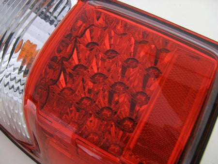 CRYSTAL EYE LED TAIL LAMP (RED CLEAR TYPE) FOR TOYOTA HILUX SURF 180 185  L036RC