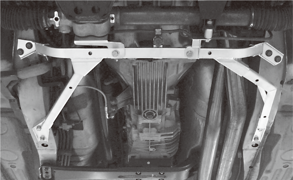 NISMO Front Under-Floor Reinforcing Bar  For Skyline GT-R BCNR33 RB26DETT 54422-RSR35