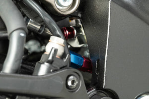 PLOT SWAGE-LINE PRO REAR BRAKE HOSE KIT RED AND BLUE ALUMINUM FITTINGS BLACK SMOKE HOSE FOR SUZUKI GSX-S1000GT SAPB550R