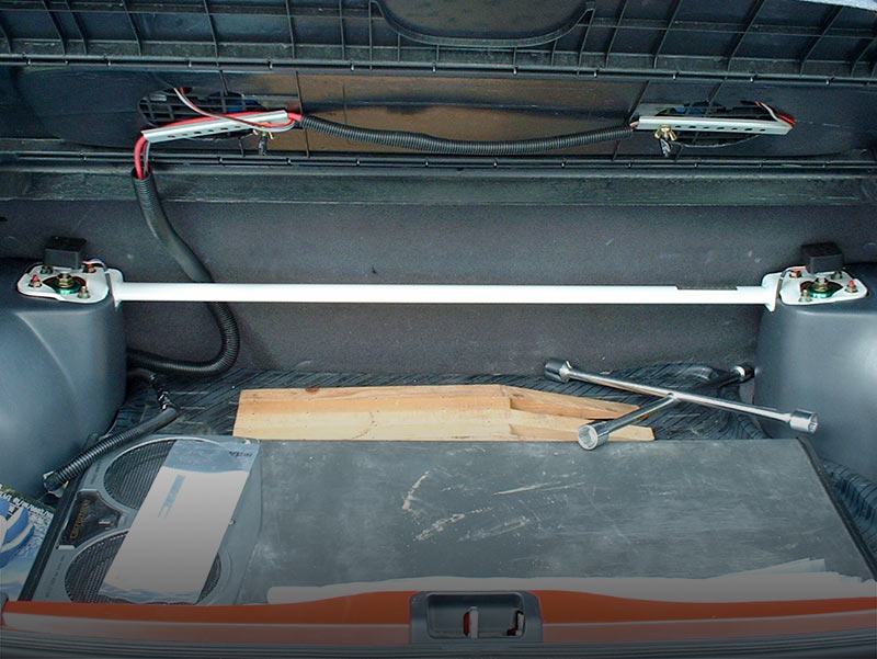 OKUYAMA STRUT TOWER BAR STEEL REAR I For STARLET EP82 LATE * EP91 651-002-0