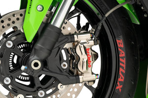 PLOT SWAGE-LINE PRO FRONT BRAKE HOSE KIT BI-PIECE BLACK STAINLESS STEEL FITTINGS BLACK SMOKE HOSE FOR KAWASAKI NINJA ZX-4RR ZX-4R SE BREMBO CALIPER SPEC BTPB797FB