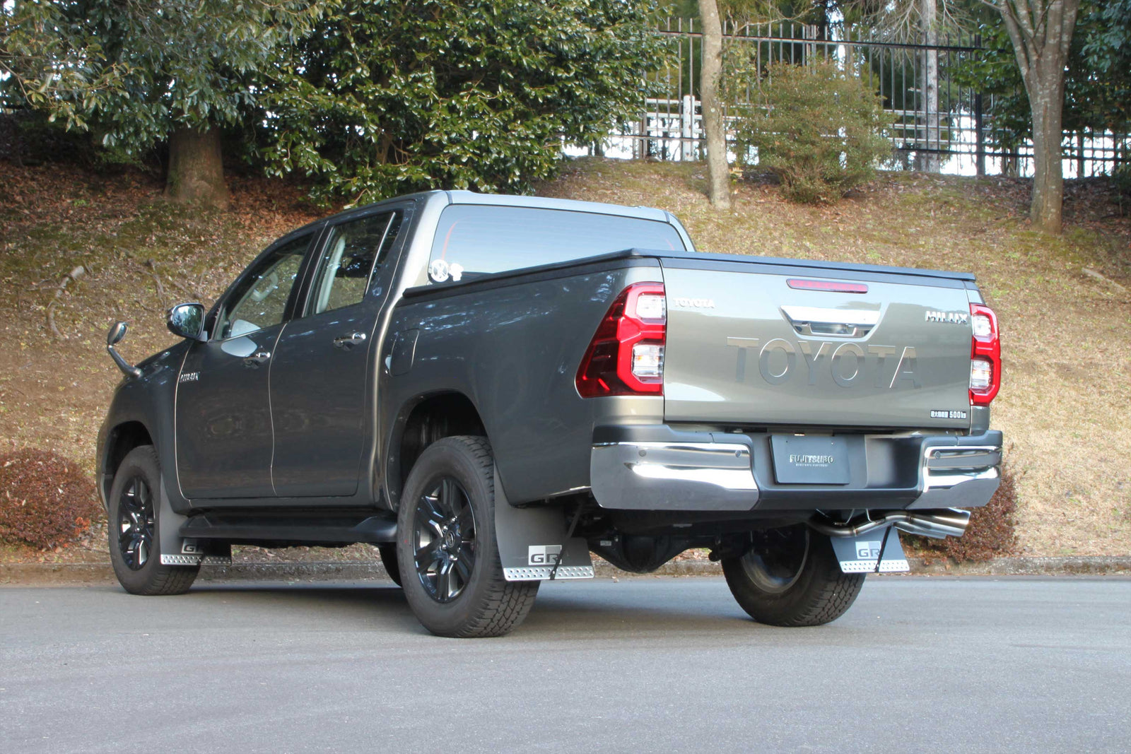 FUJITSUBO AUTHORIZE S For HILUX 2.4DT AFTER MINOR GUN125 370-20962