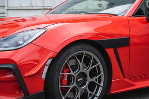 SARD GT1 FRONT FENDER CANARD SET CRYSTAL WHITE PEARL FOR TOYOTA GR86 ZN8 81114