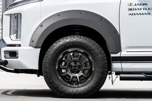 JAOS FENDER GARNISH TYPE-X 9MM PAINTED TOUGH BLACK FOR MITSUBISHI DELICA D:5 (26+) B135307TB