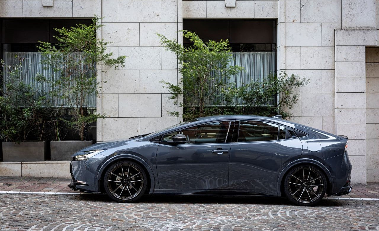 AKEA MAX ORIDO 60 PRIUS BODY KIT SERIES OVER FENDER ATTITUDE BLACK FOR TOYOTA PRIUS MXWH6 ZVW6 AKE-60PR-OF-218