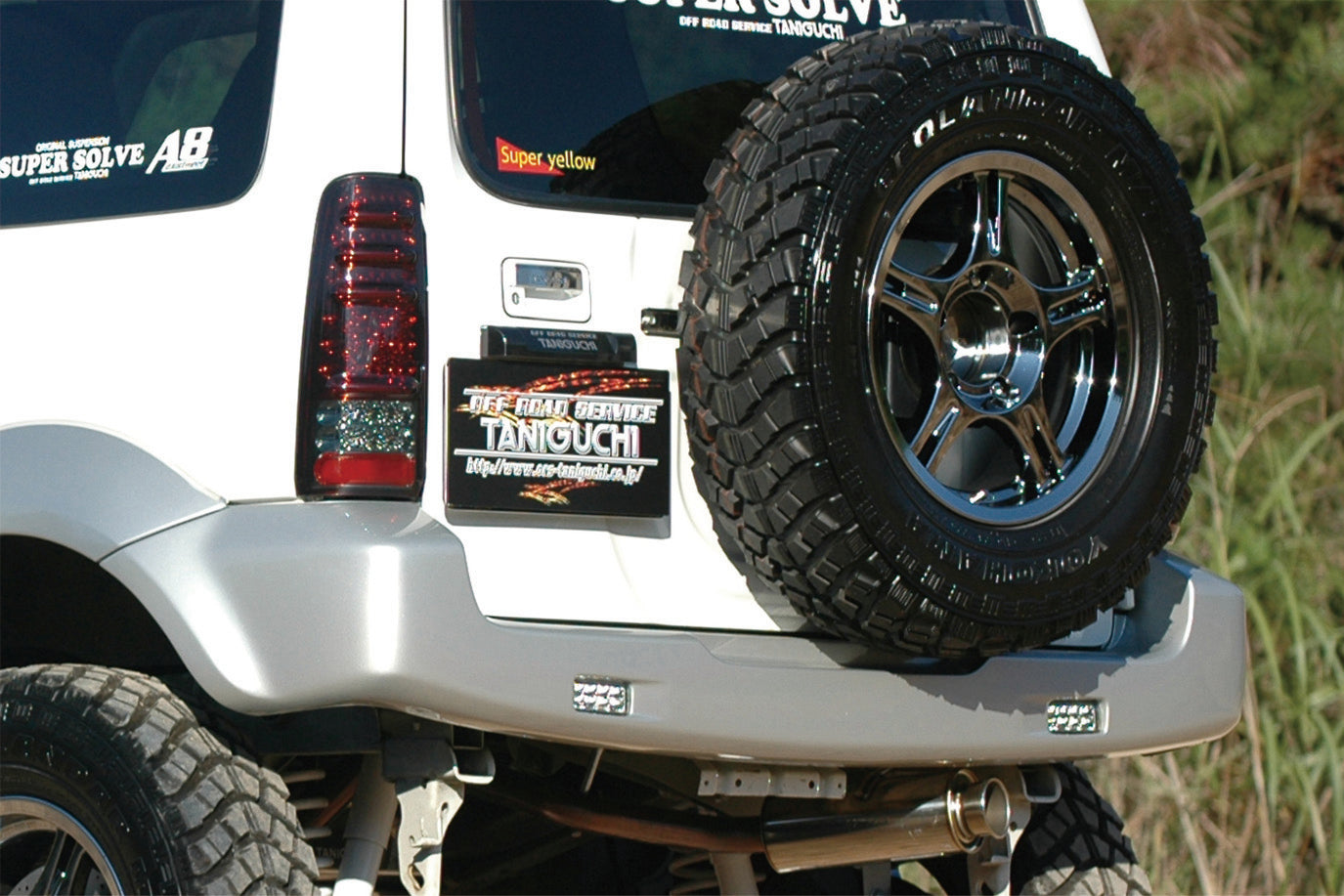 TANIGUCHI REAR BUMPER FRP FOR SUZUKI JIMNY SIERRA JB43  TANIGUCHI-00042