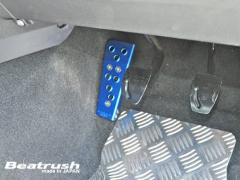 LAILE BEATRUSH DRIVER'S FOOTREST SILVER For SUBARU WRX STi VAB S46024DRS