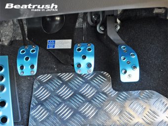 LAILE BEATRUSH FOOT PEDAL SET RED For ALTO HA36S SWIFT SPORTS ZC33S ZC32S S48044PS-AR