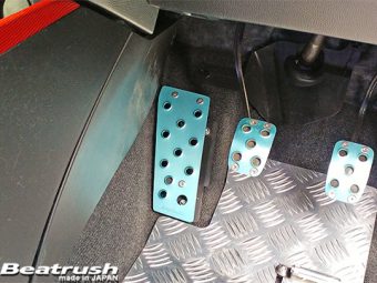 LAILE BEATRUSH DRIVER'S FOOTREST BLUE For SUZUKI SWIFT SPORT ZC33S S48046DRB