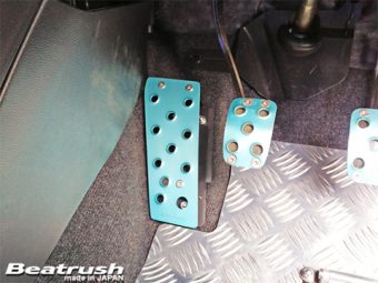 LAILE BEATRUSH DRIVER'S FOOTREST BLUE For SUZUKI SWIFT SPORT ZC33S S48046DRB