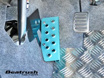 LAILE BEATRUSH DRIVER'S FOOTREST GOLD For SUZUKI ALTO WORKS HA36S S48504DRG