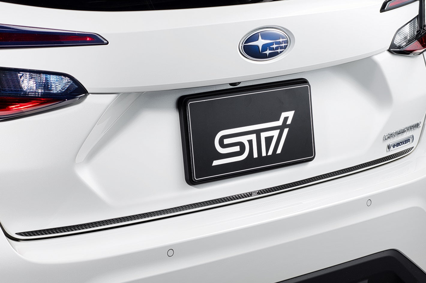 STI TAIL GATE GARNISH BLACK FOR SUBARU IMPREZA 5DOOR GU ST91042G2010