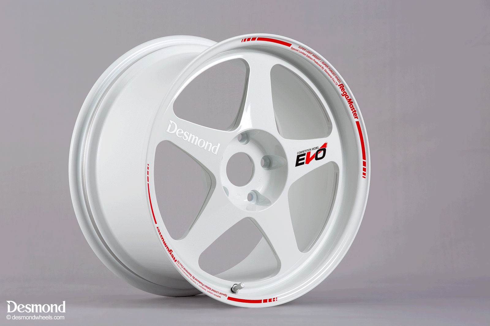 DESMOND REGAMASTER EVO II 19X9.0 +40 5X108 GLOSS WHITE DESMOND-00099