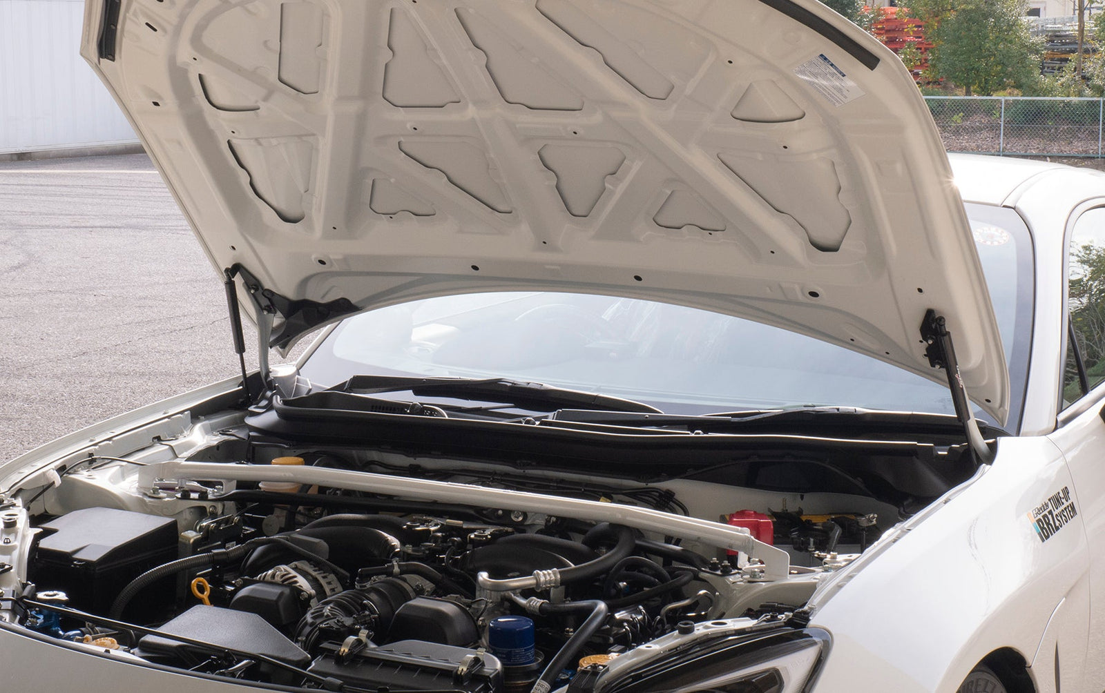 GREDDY ENGINE HOOD LIFTER FOR TOYOTA GR86 ZN8 SUBARU BRZ ZD8 18510102