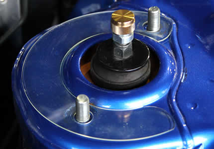 GARAGE YOSHIDA TOWER BAR SCRATCH SHIELD STOCK BAR For SKYLINE GT-R R34 GY-00021