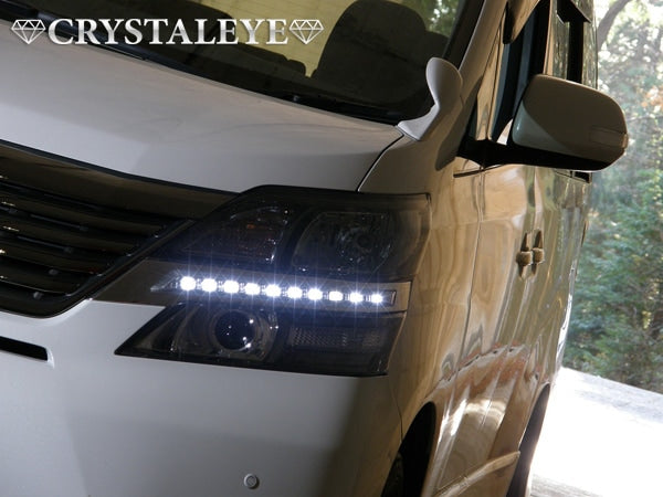CRYSTAL EYE HEADLIGHT GARNISH WITH BUILT-IN LED DAYTIME RUNNING LIGHTS LED EYE (CHROME GARNISH, WHITE LED) FOR TOYOTA VELLFIRE ZENKI E005CW