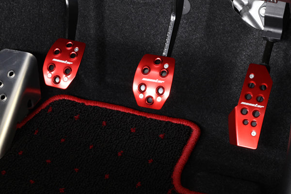 MONSTER SPORT SPORTS DRIVING PEDAL COVER RED ALUMITE FOR SUZUKI JIMNY JB64W JB74W JC74W MT 849520-5500M