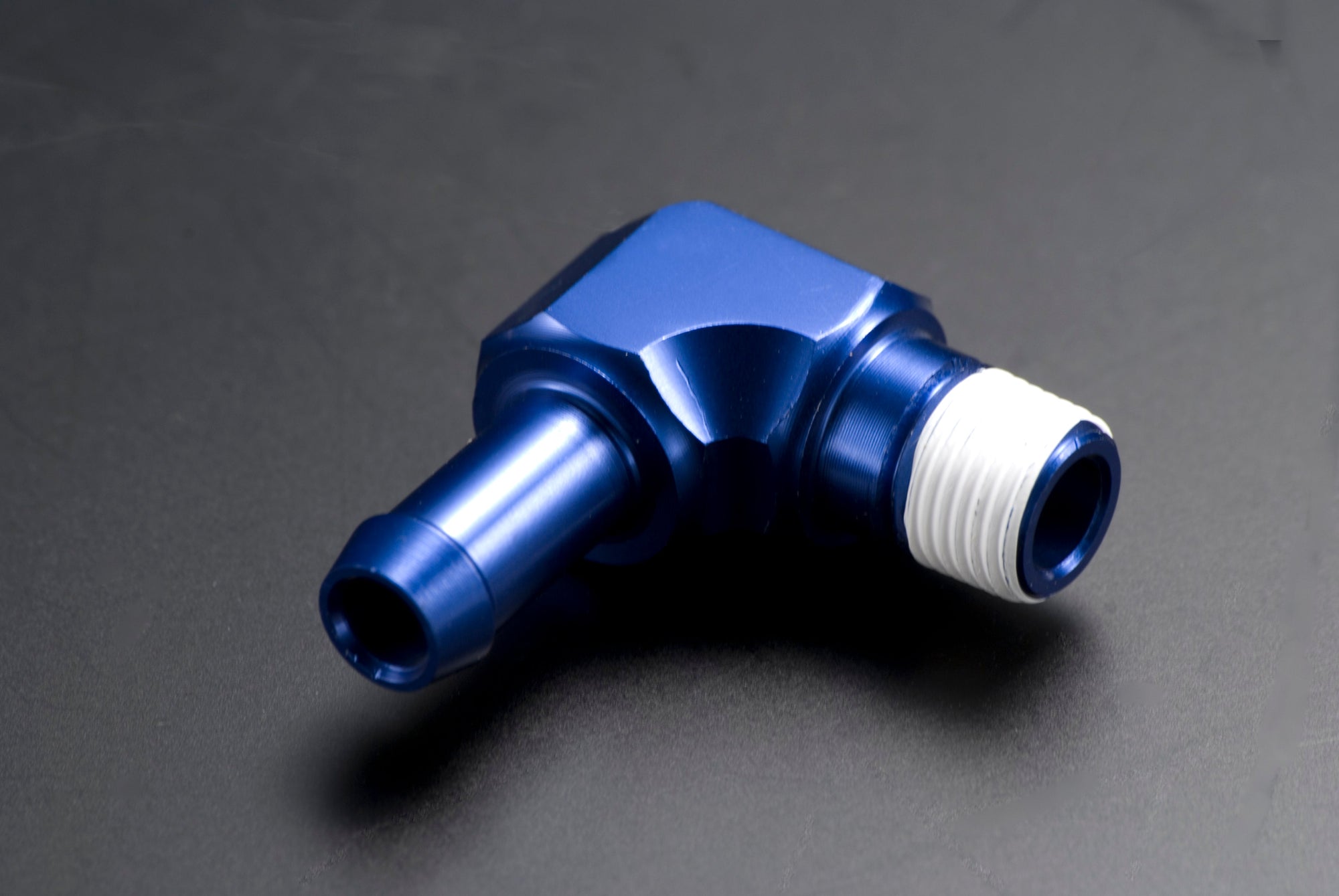 TOMEI #8 ELBOW 1/8NPT  Multiple Fitting 185104