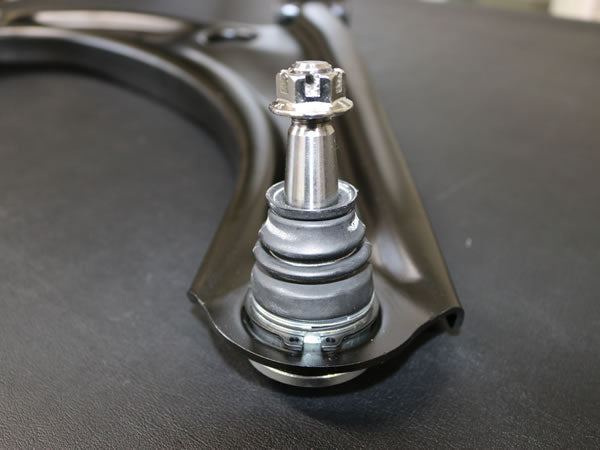R'S RACING SERVICE REINFORCED FRONT LOWER ARM FOR SUZUKI SWIFT SPORTS S33-302B