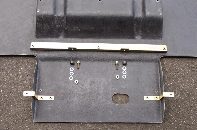 KANSAI SERVICE CARBON FRONT UNDERCOVER FOR NISSAN SKYLINE GT-R BNR32 KAN040