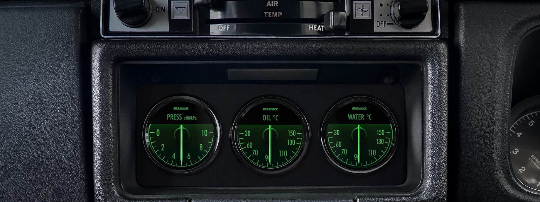 PIVOT STING 52 FUEL PRESSURE GAUGE GREEN LIGHT STFP-5